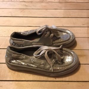 Girls sequence boat shoes